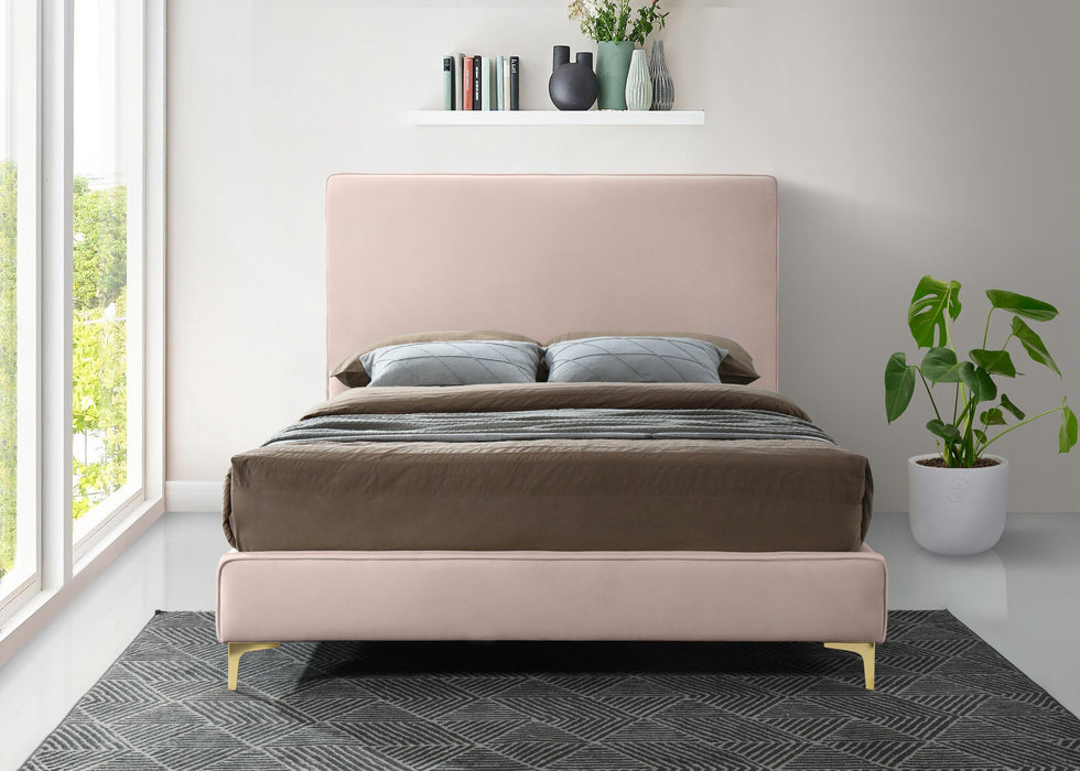 Geri Pink Velvet Full Bed